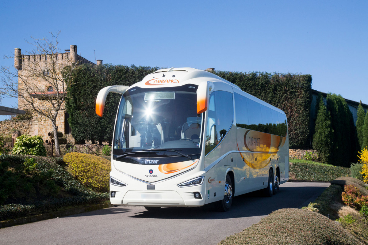 Confebus invita a apostar por el autobus para acelerar la recuperacion de la actividad turistica