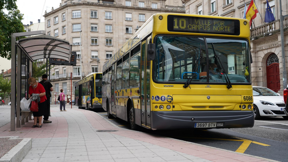 Ourense expone una propuesta de remodelacion de las lineas de autobus