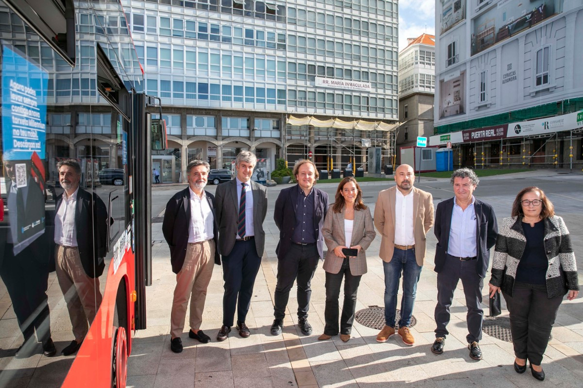 El autobus urbano de a coruna pone en marcha la app millennium proxima