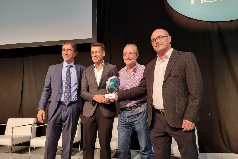 Carbusnet gana el premio europeo minibus of the year