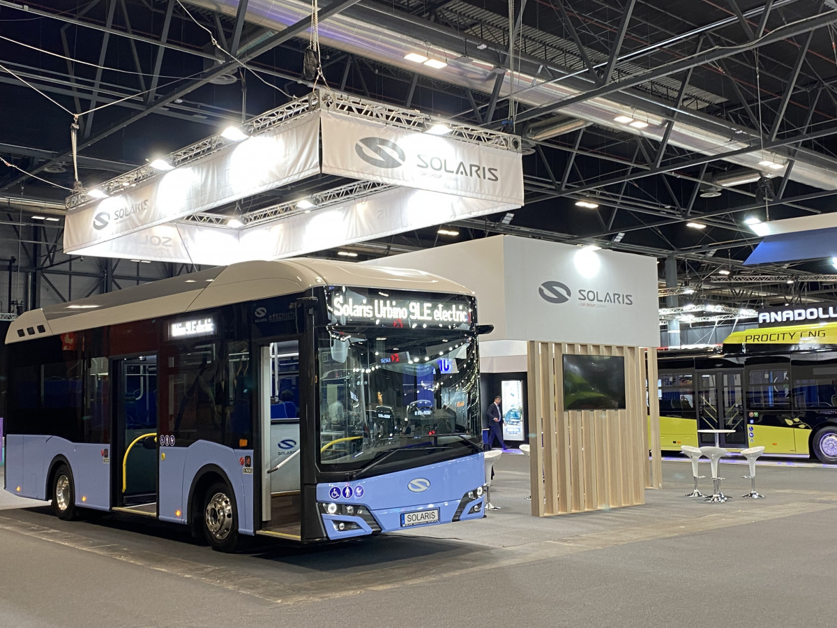 Solaris expuso el autobus electrico urbino 9le en fiaa