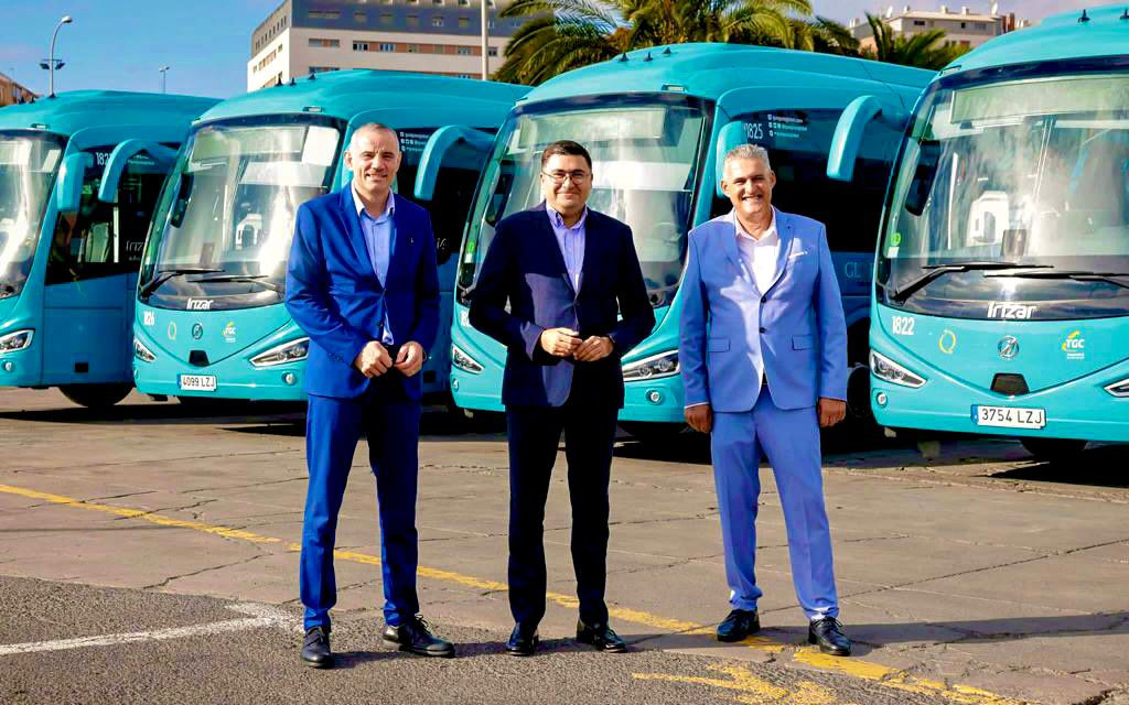 Global presenta ocho nuevos autobuses de irizar