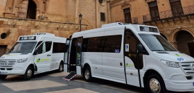 Lorca refuerza el transporte publico con dos nuevos microbuses
