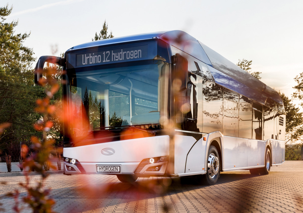 Solaris entregara cuatro autobuses de hidrogeno en venecia