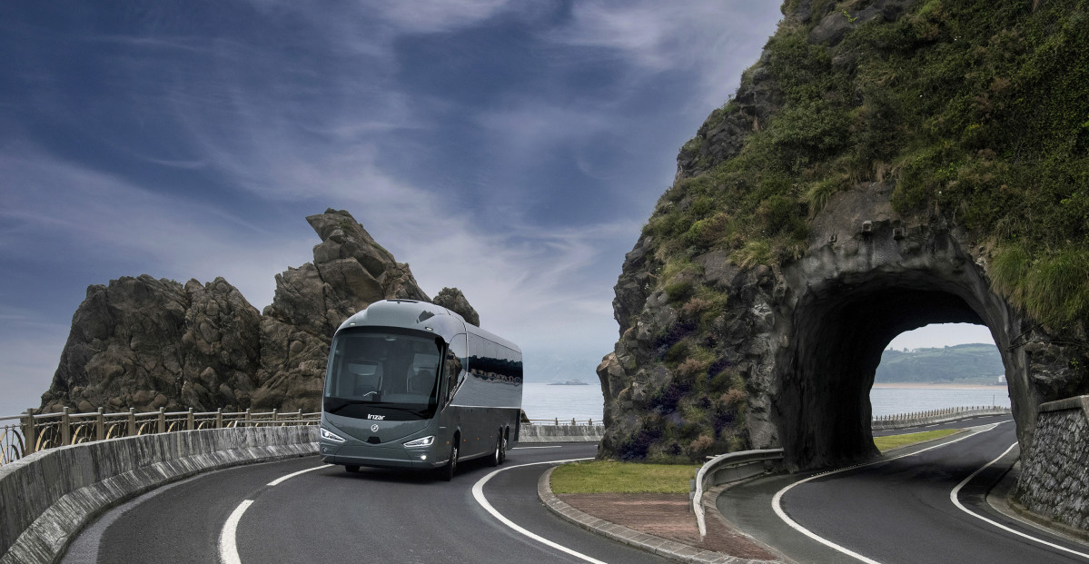 El uso del transporte interurbano en autobus crece un 20 en octubre