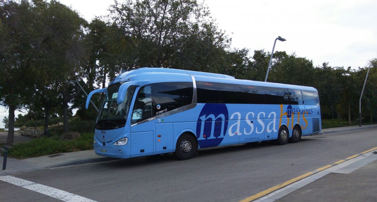 La comunidad valenciana aprueba las ayudas al transporte publico en autobus