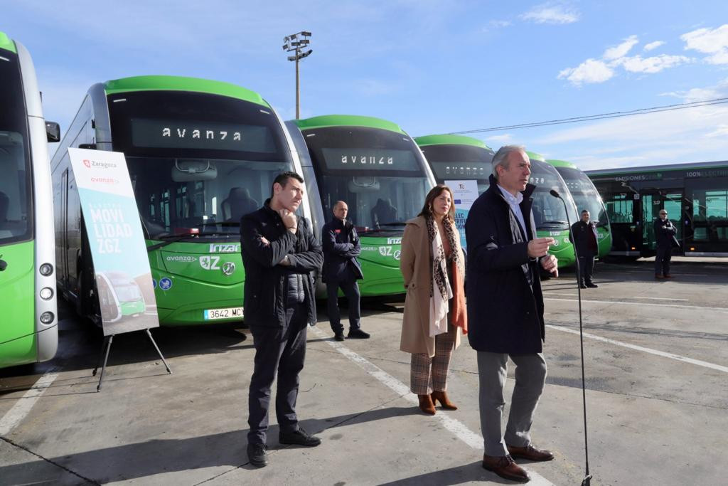 Avanza zaragoza presenta seis nuevos autobuses electricos