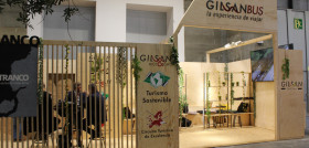 Gilsan bus presenta en fitur las iniciativas nattuar y el tranco
