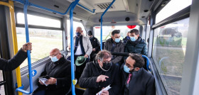 El final del uso obligatorio de la mascarilla en el transporte publico esta cada vez mas cerca