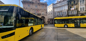 Ourense presenta los autobuses de unvi que llegaran en primavera