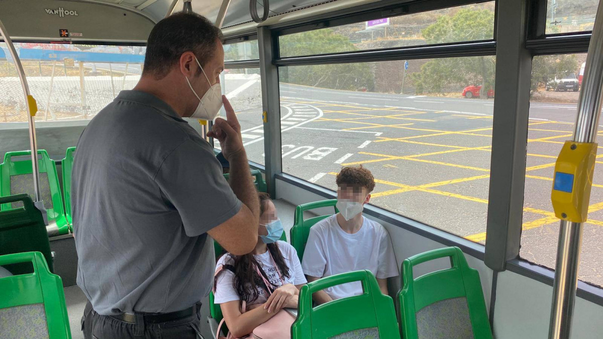 Atuc celebra la retirada de la mascarilla en el transporte publico