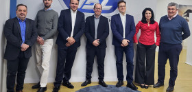Vdl bus coac celebra su quinto aniversario en espana