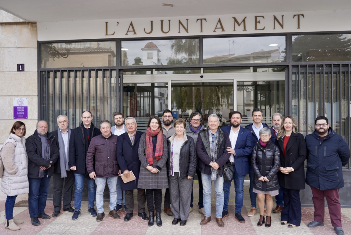 La generalitat habilitara tres nuevas lineas en el area metropolitana de valencia