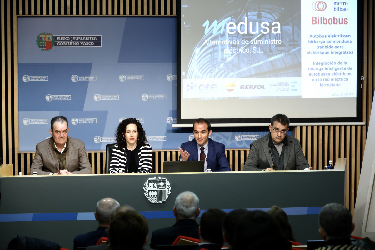 Los autobuses electricos de bilbobus se recargaran con la infraestructura de metro bilbao