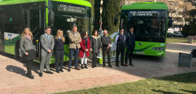 Iberconsa presenta dos autobuses hibridos de king long