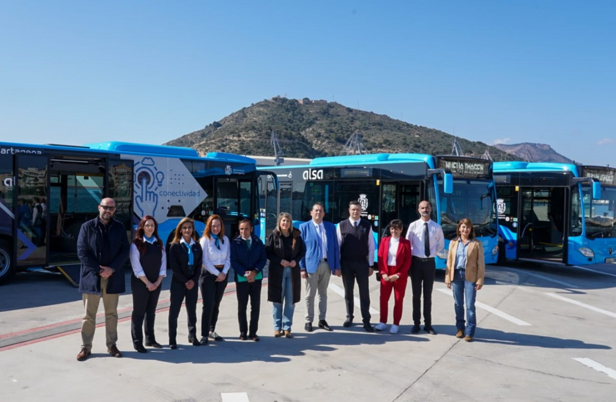 Alsa presenta nueve autobuses hibridos en cartagena