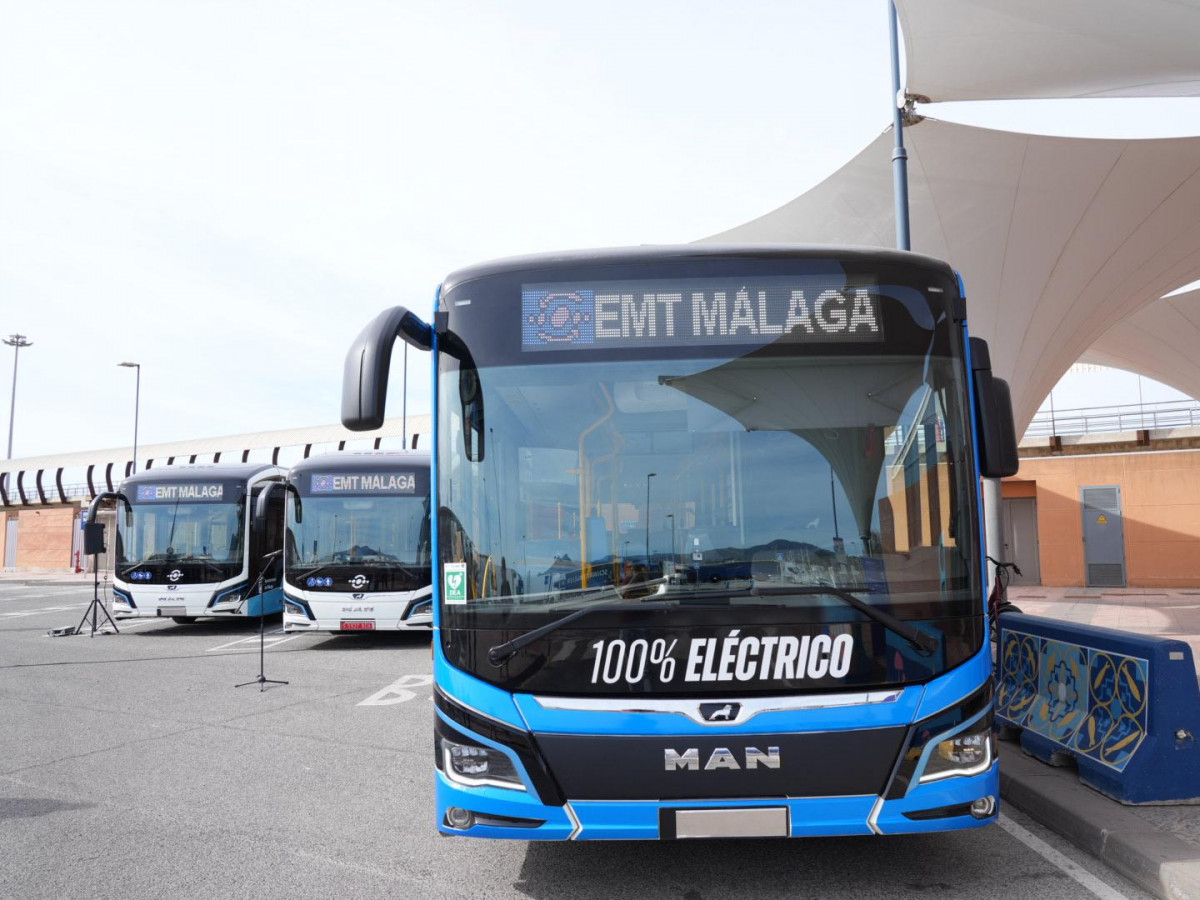 La emt de malaga comienza a incorporar 30 autobuses electricos