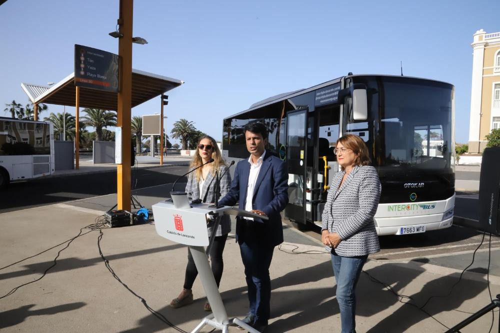 Intercitybus lanzarote refuerza su flota con cuatro vectio u le de otokar