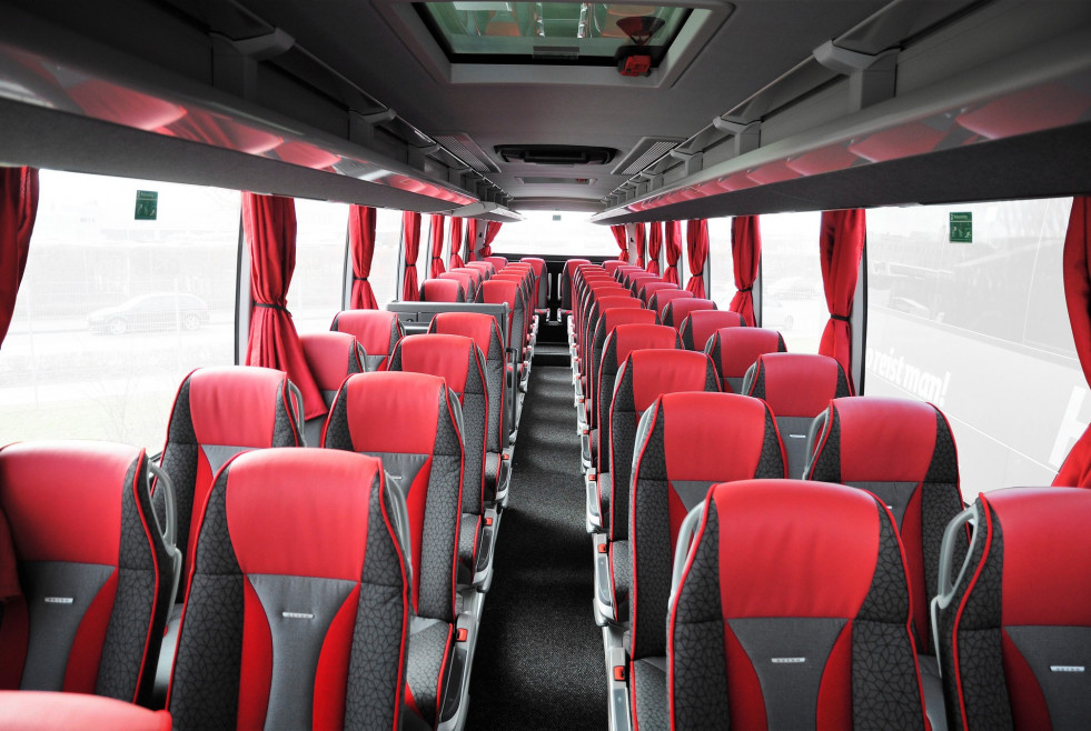 Direbus pide incluir el autobus compartido en la ley de movilidad