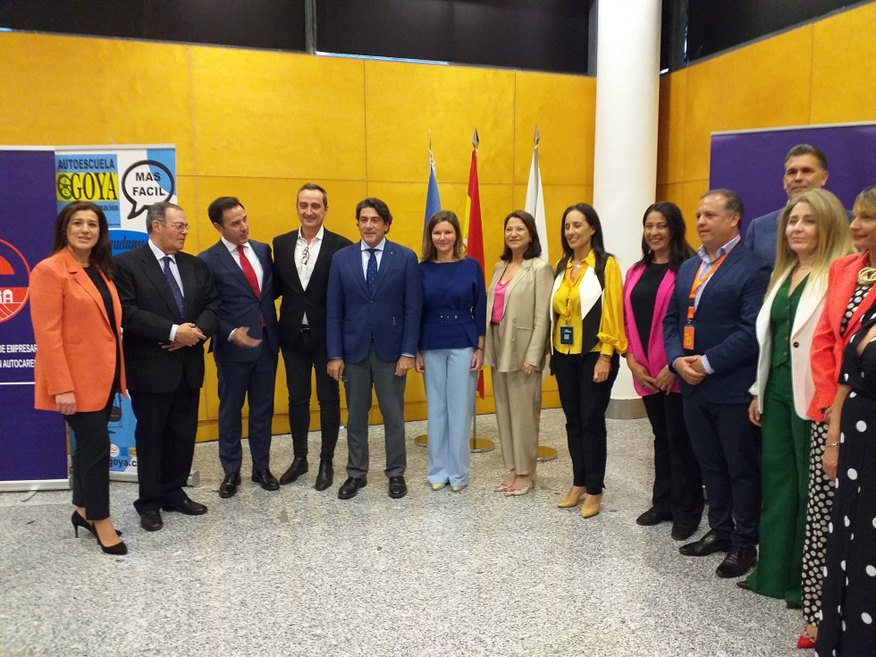 Anetra presenta el proyecto empleo sobre ruedas para captar conductores
