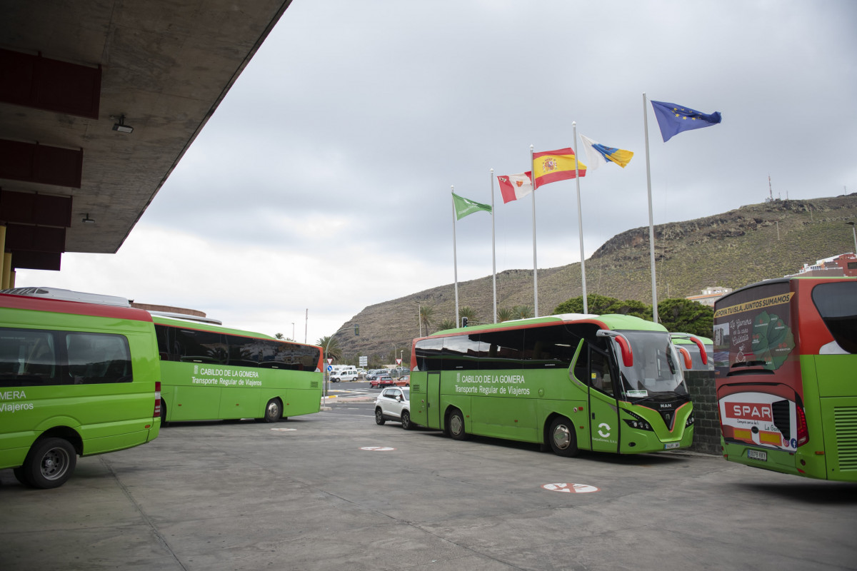 La gomera destina 140000 euros a acondicionar las estaciones de autobuse