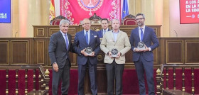 La direccion general de carreteras reconocida con los premios ponle freno