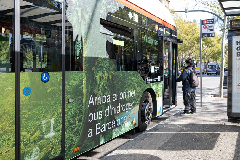 Tmb produce hidrogeno verde para los autobuses