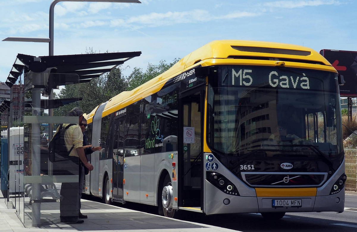 El amb pone en marcha la nueva linea metrobus m5