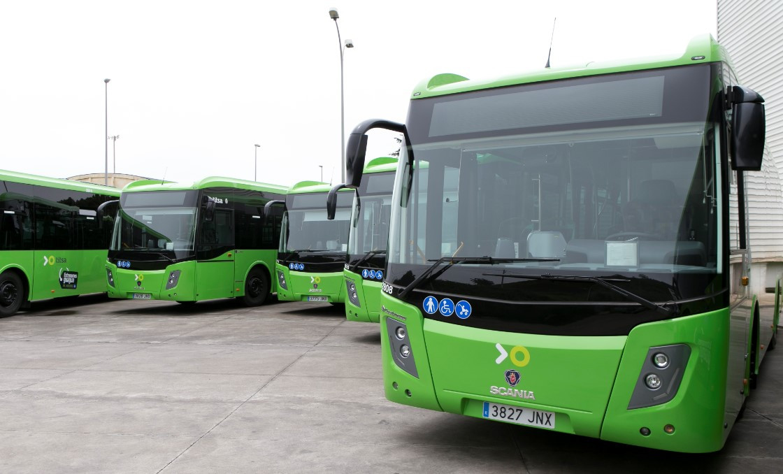 Titsa compra 231 autobuses a scania y 18 microbuses a iveco bus