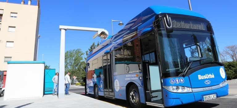 Martorell finaliza la instalacion del punto de recarga de autobuses electricos