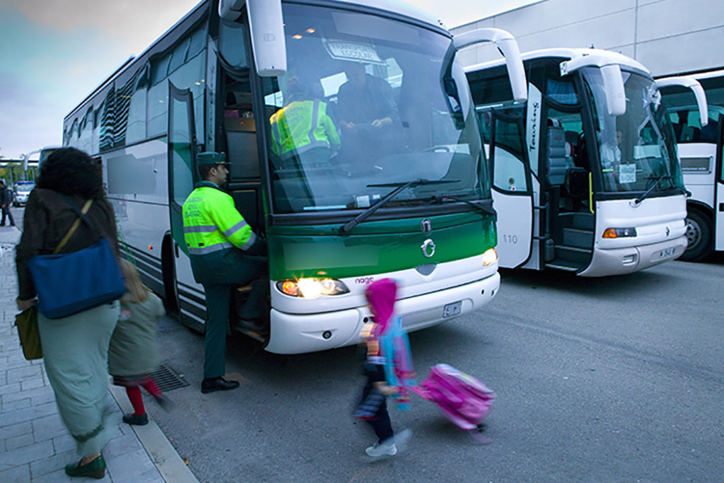 Trafico inicia una nueva campana de vigilancia a los autobuses escolares