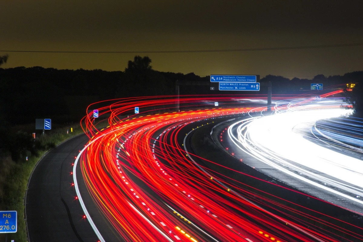 El mitma finaliza el estudio para digitalizar las carreteras espanolas