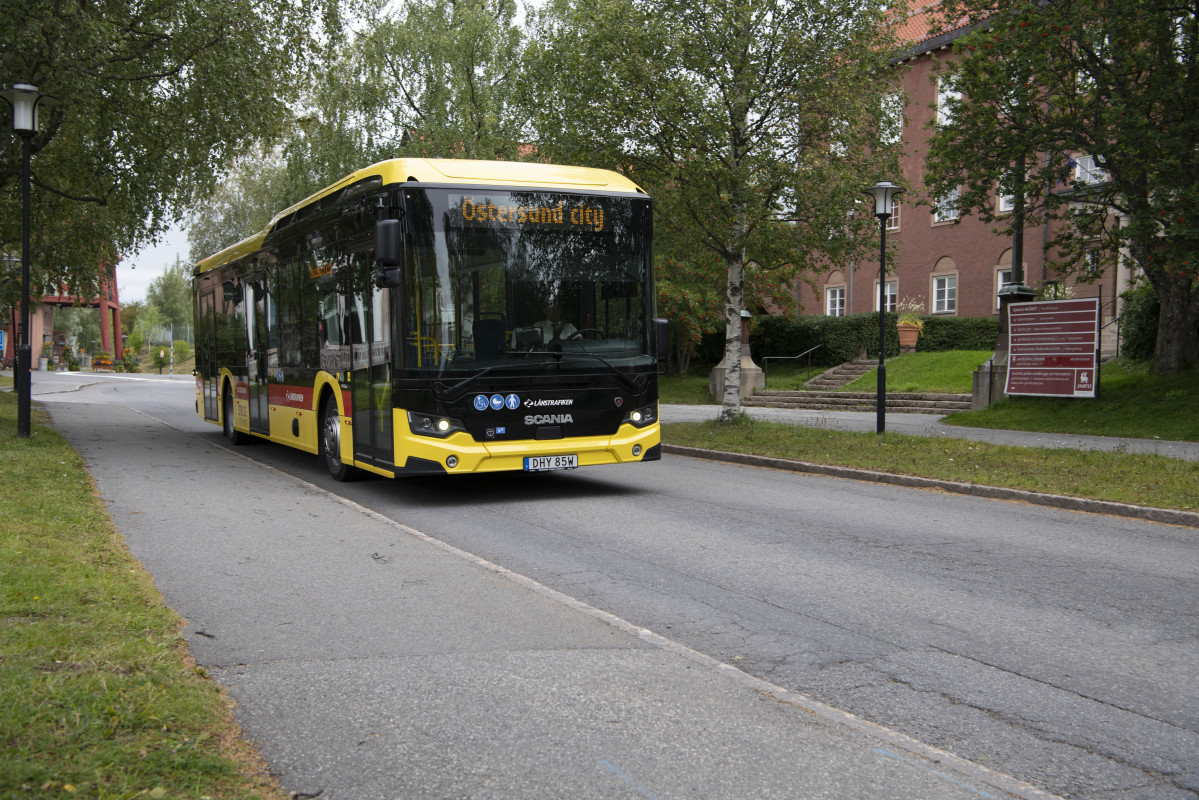 La cifra de autobuses matriculados crece un 77 en mayo