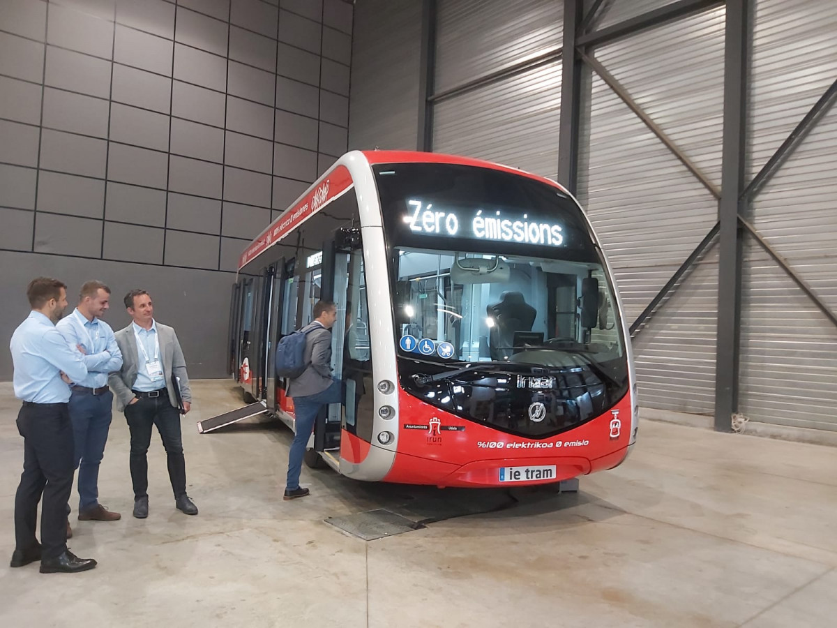 Los autobuses electricos irizar ie tram para irunbus estan en camino