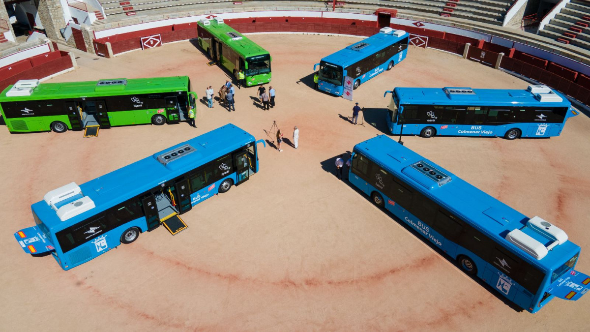 Interbus presenta seis nuevos crossway le hibridos de iveco