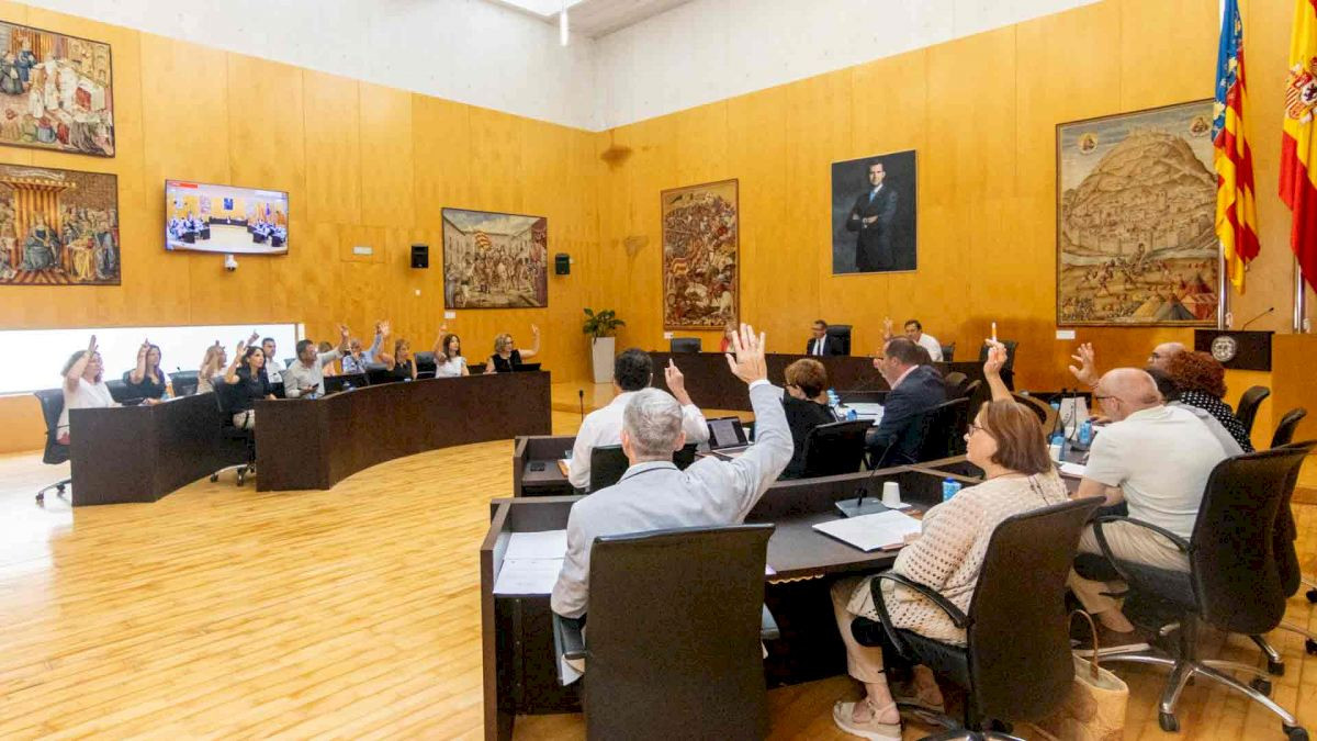 Benidorm aprueba la adjudicacion de la estacion a la unica oferta presentada