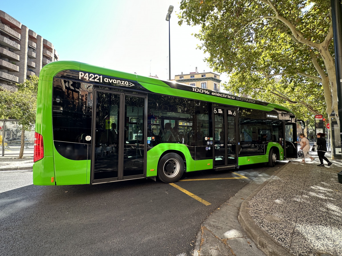 Avanza retoma las pruebas del autobus electrico ecitaro en zaragoza