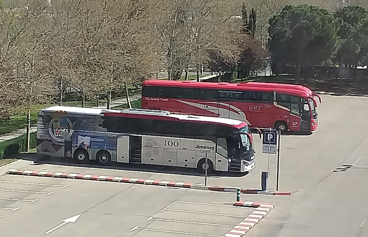 La iru valora positivamente las nuevas normas de co2 para los vehiculos pesados