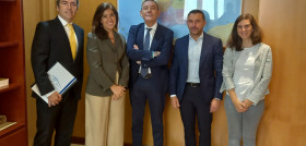 Direbus se reune para acelerar la llegada de conductores extranjeros