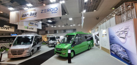 Car bus net muestra cuatro vehiculos en busworld