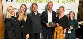 Man recibe el premio de marketing bcm en la categoria de movilidad