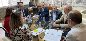 La region de murcia pide ampliar la duracion maxima de los vehiculos de transporte escolar
