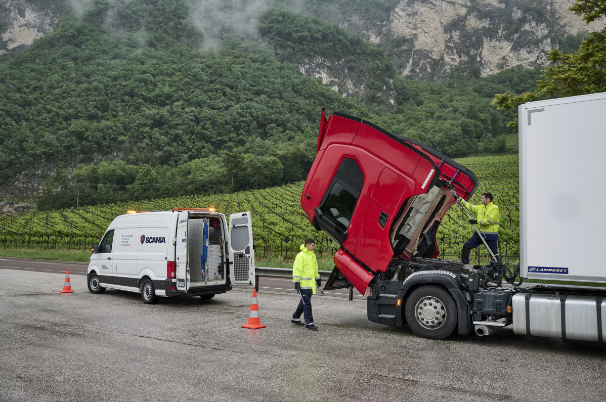 Scania assistance cumple 25 anos con 250000 servicios al ano