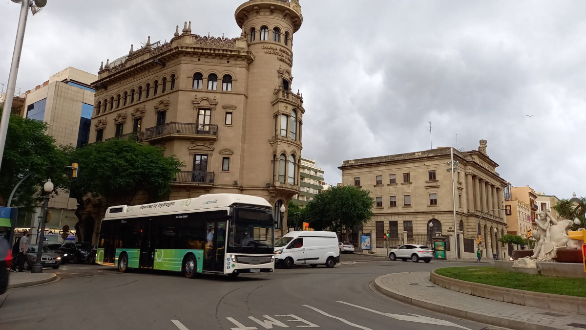 Caetanobus unica marca que opta al concurso de cuatro autobuses de hidrogeno para la emt de tarragona