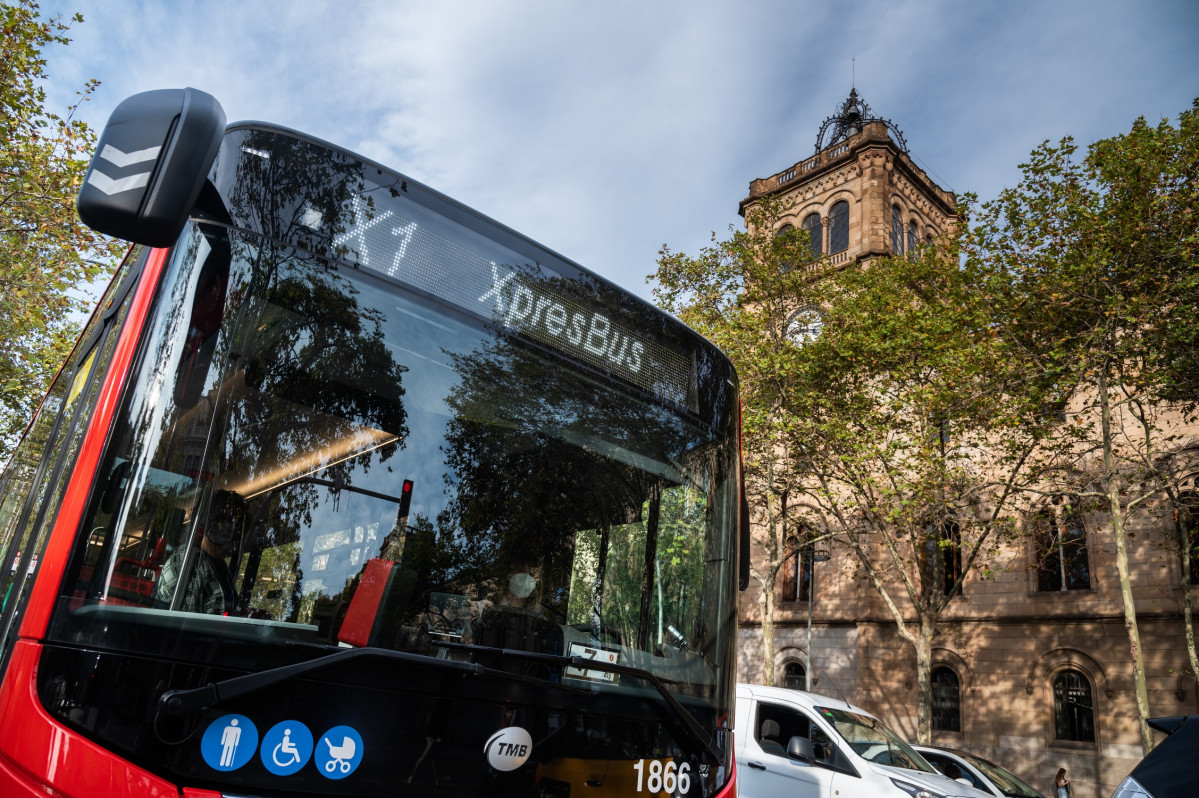 La linea expres x1 de tmb aumenta la cifra de usuarios un 30