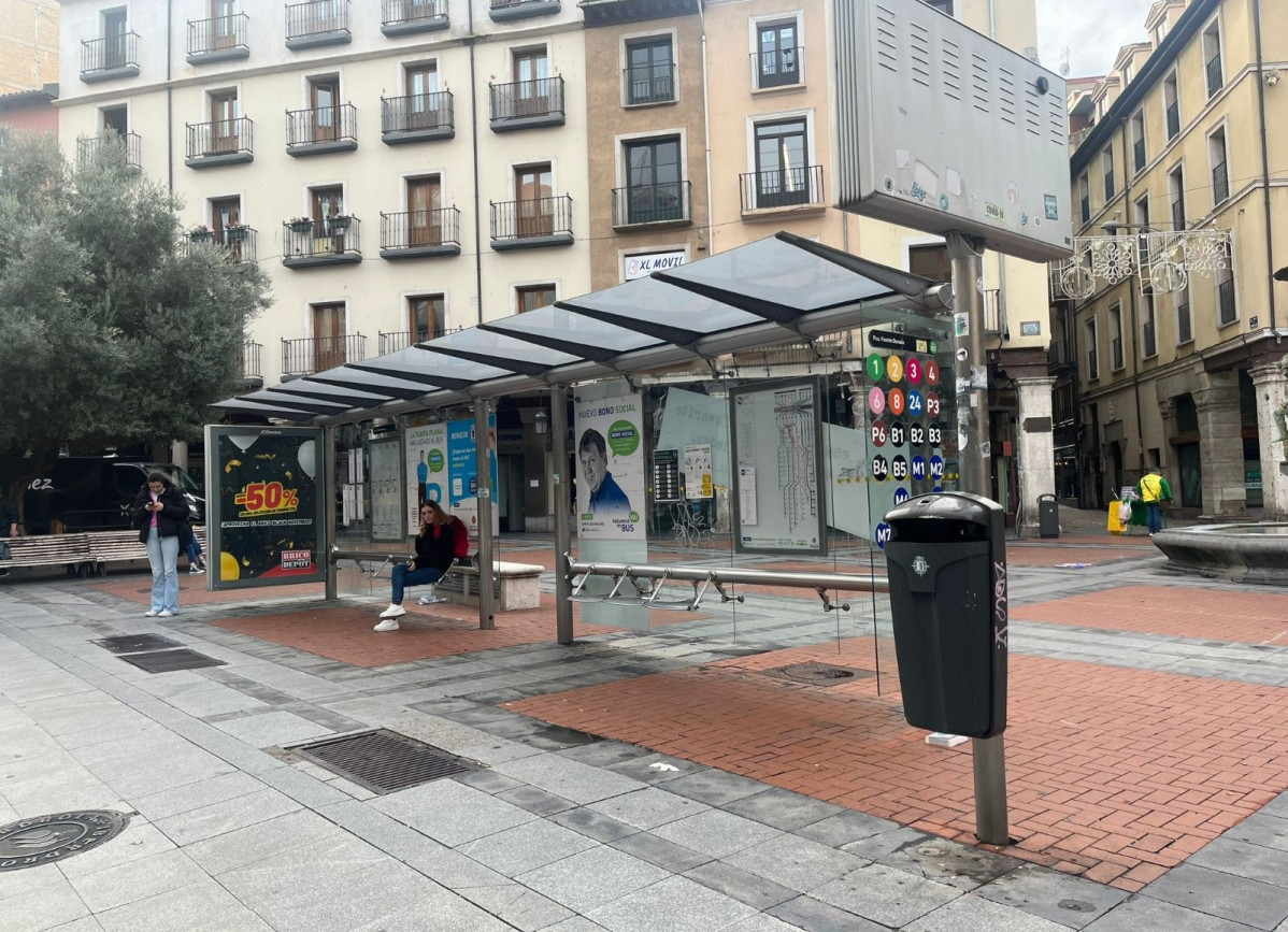Valladolid mejora la accesibilidad de 91 paradas de autobus urbano