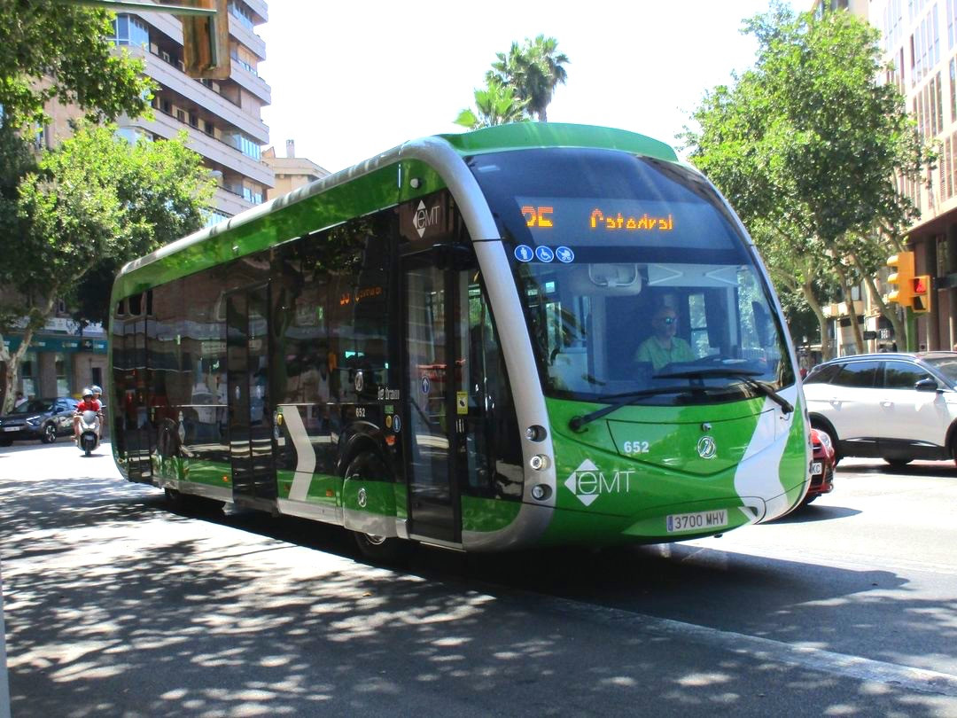 La emt de palma mejora las frecuencias de nueve lineas