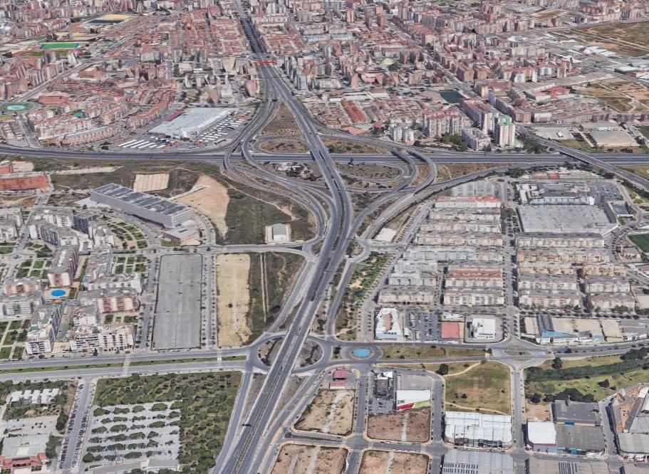 Andalucia adjudica una plataforma bus vao en el acceso a malaga