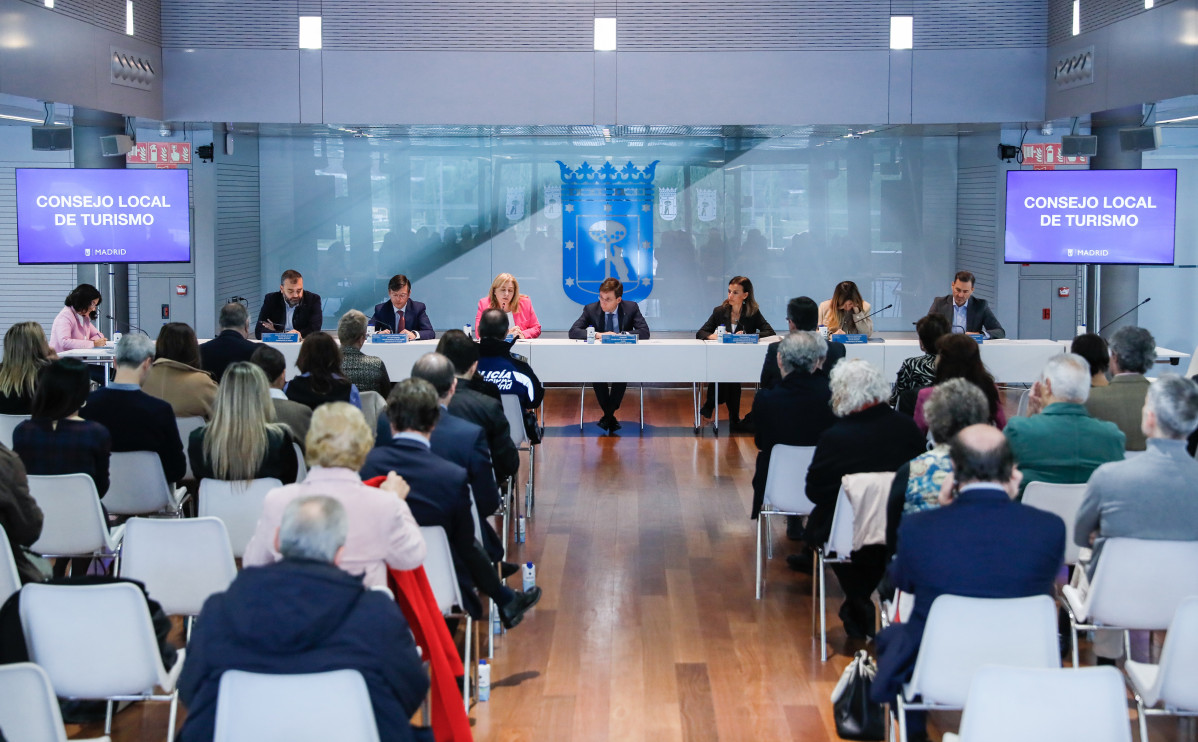 Aetram expone sus propuestas ante el consejo de turismo de madrid