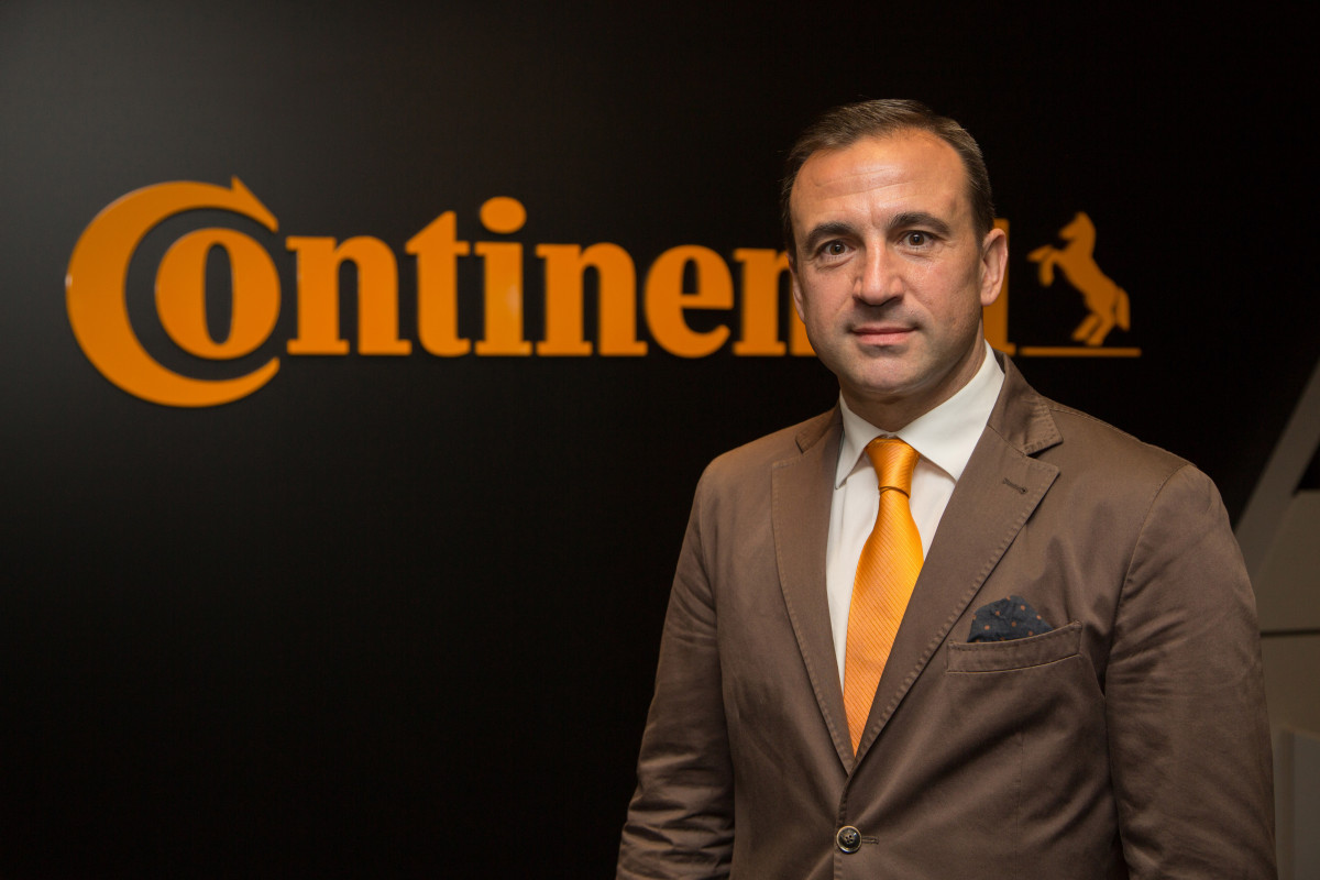 Continental reorganiza su equipo de ventas en espana
